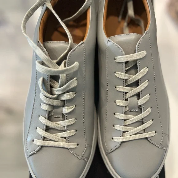 Saks Fifth Avenue Shoes Saks Fifth Avenue Gray Sneakers